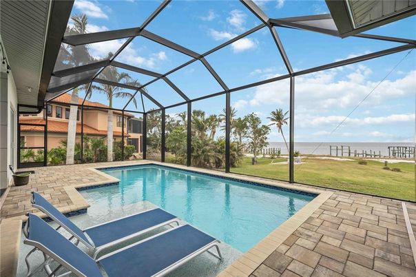 Glass Ceilings, Interior, Pool, Sun Room, Water