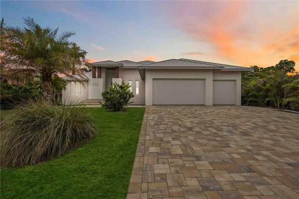 Attached, Backyard, Exterior, Facade, Ranch