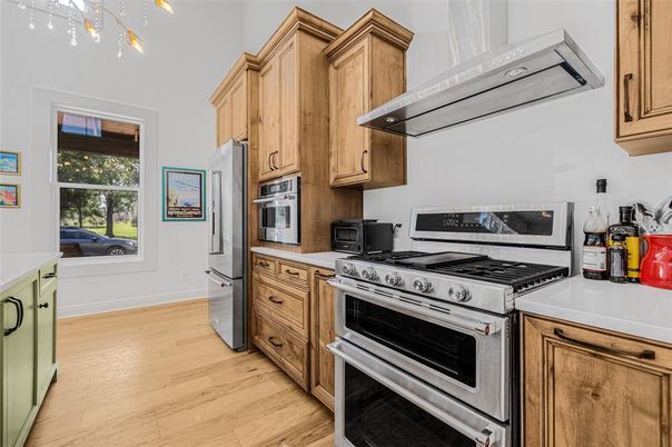 Interior, Kitchen, Stainless Steel Appliances, Wood Texture Flooring