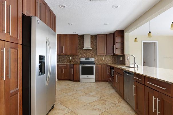Interior, Kitchen, Pendant Lights, Recessed Lighting, Stainless Steel Appliances