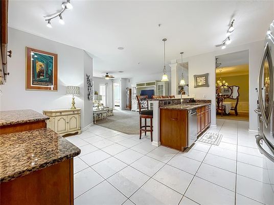 Dining room, Interior, Kitchen, Pendant Lights