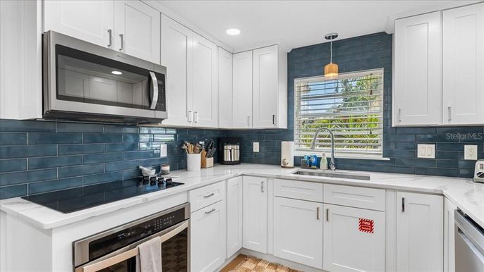 Interior, Kitchen, Recessed Lighting