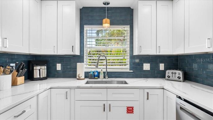 Interior, Kitchen, Pendant Lights