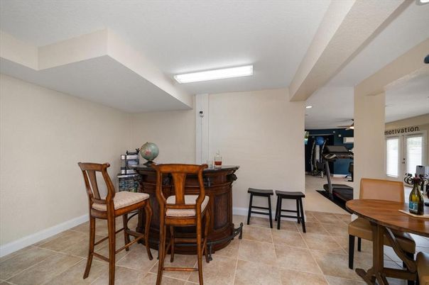 Dining room, Interior, Recessed Lighting