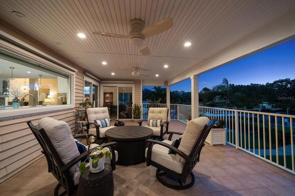 Exterior, Recessed Lighting
