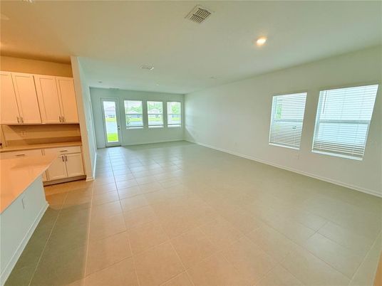 Empty room, Interior, Kitchen, Recessed Lighting