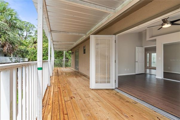 Exterior, Wood Texture Flooring