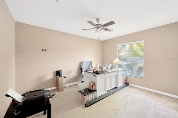 Home Office, Interior