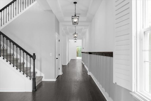 Interior, Pendant Lights, Wood Texture Flooring