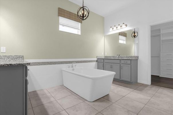 Bathroom, Free Standing Baths, Interior