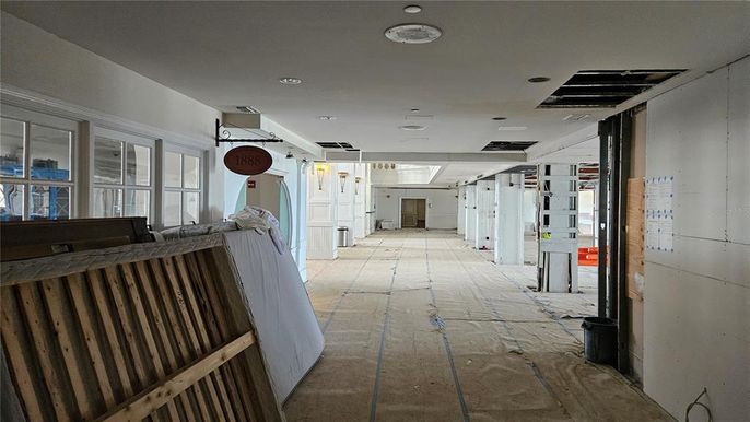 Interior, Recessed Lighting