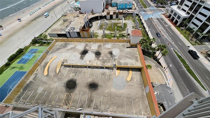 Exterior, Drone