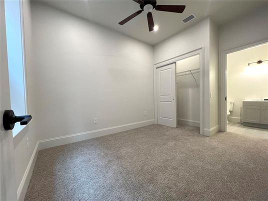 Bathroom, Empty room, Interior, Recessed Lighting