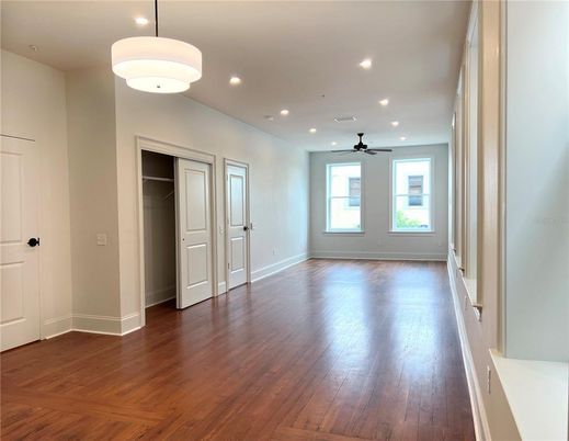 Empty room, Interior, Recessed Lighting, Wood Texture Flooring
