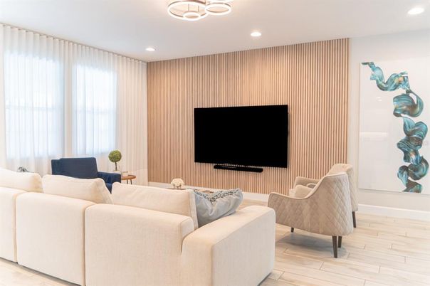 Interior, Living room, Recessed Lighting, Wood Texture Flooring