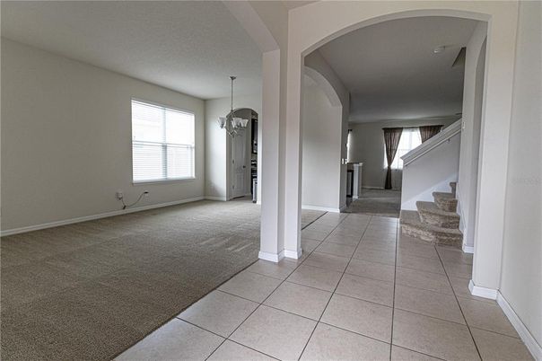 Chandelier, Empty room, Interior, Pendant Lights