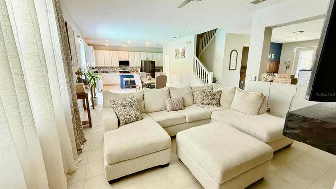 Dining room, Interior, Kitchen, Living room, Pendant Lights, Recessed Lighting, Stainless Steel Appliances