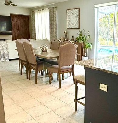 Dining room, Interior
