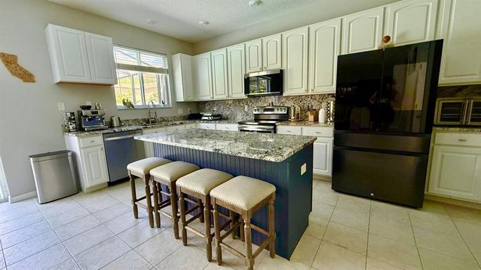 Interior, Kitchen, Recessed Lighting