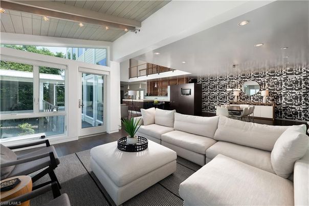 Interior, Kitchen, Living room, Recessed Lighting, Wood Texture Flooring