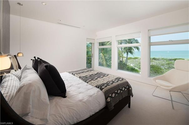 Bedroom, Interior, Pendant Lights, Recessed Lighting, Water