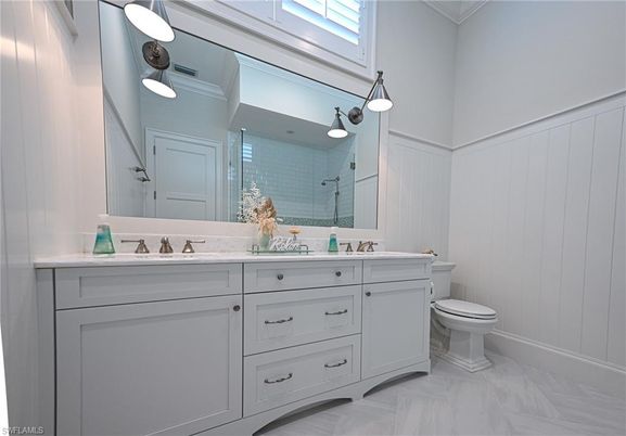 Bathroom, Dual Sink Vanities, Interior, Marble, Pendant Lights