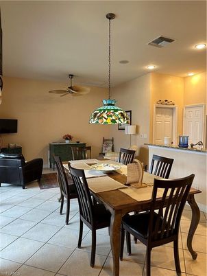 Dining room, Interior, Pendant Lights, Recessed Lighting