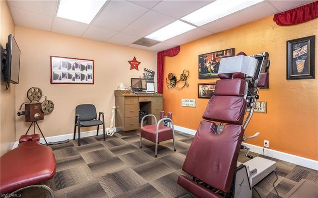 Fitness Equipment, Interior, Recessed Lighting