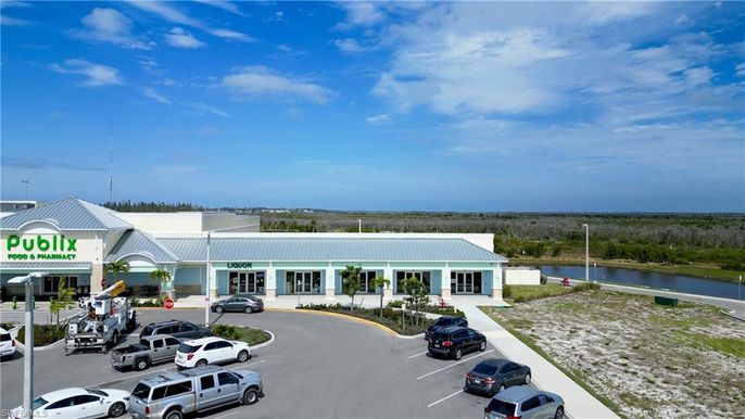 Exterior, Water