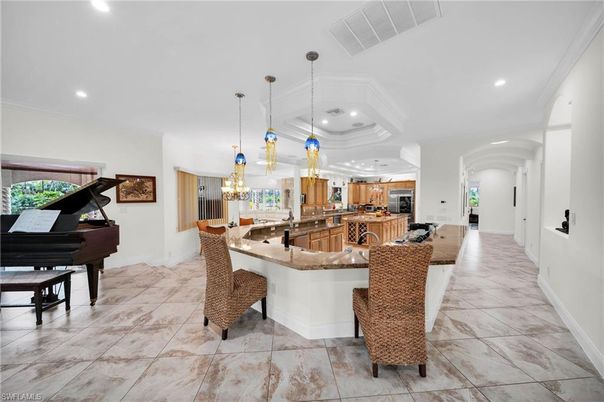 Chandelier, Interior, Kitchen, Pendant Lights, Piano, Recessed Lighting