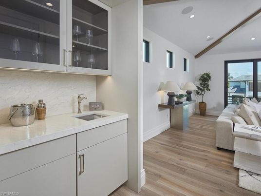Interior, Kitchen, Living room, Recessed Lighting, Wood Texture Flooring