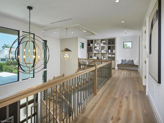 Interior, Pendant Lights, Recessed Lighting, Wood Texture Flooring