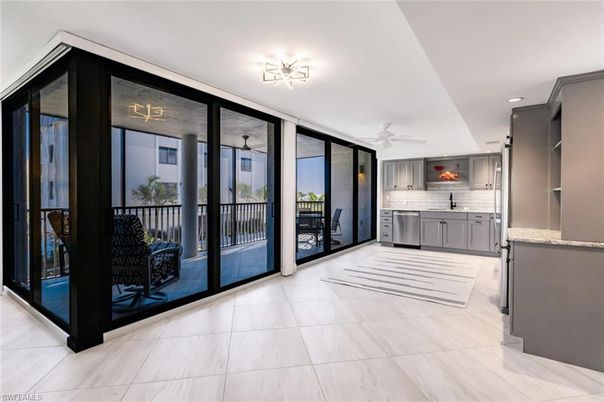 Interior, Kitchen, Recessed Lighting