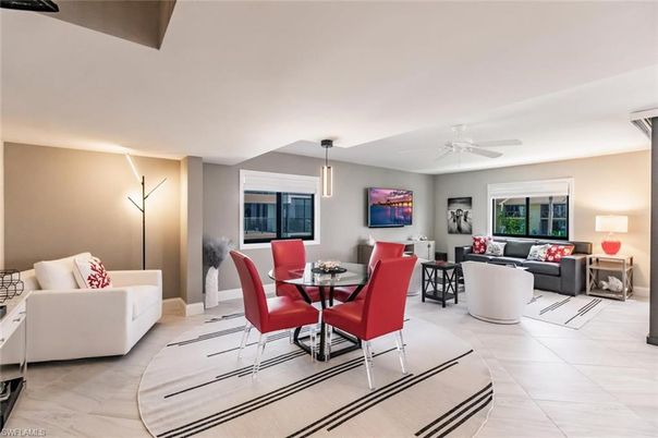 Dining room, Interior, Living room, Pendant Lights