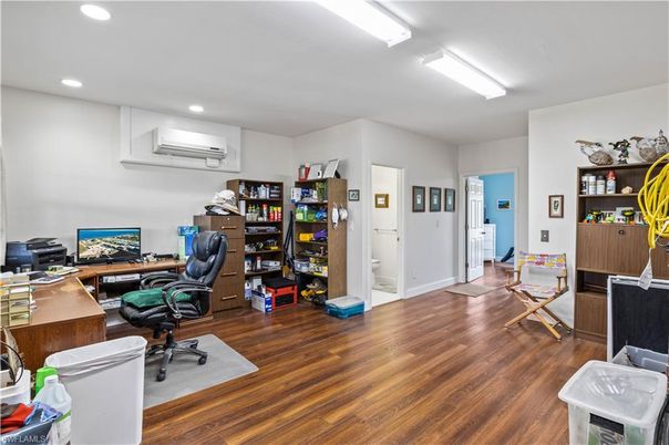 Home Office, Interior, Recessed Lighting, Wood Texture Flooring