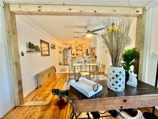 Dining room, Interior, Wood Texture Flooring