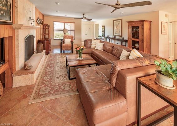 Fireplace, Interior, Living room, Recessed Lighting