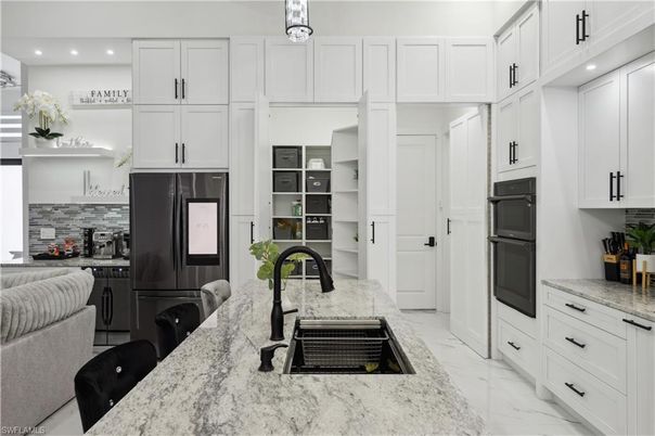 Interior, Kitchen, Marble, Recessed Lighting