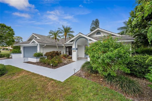 Attached, Backyard, Exterior, Facade, Ranch