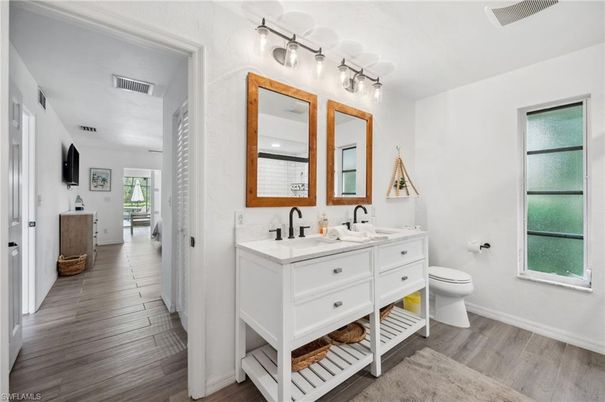 Bathroom, Dual Sink Vanities, Interior, Wood Texture Flooring