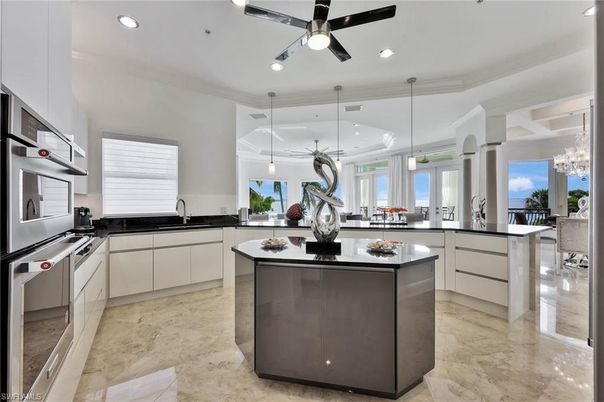 Chandelier, Interior, Kitchen, Pendant Lights, Recessed Lighting, Stainless Steel Appliances