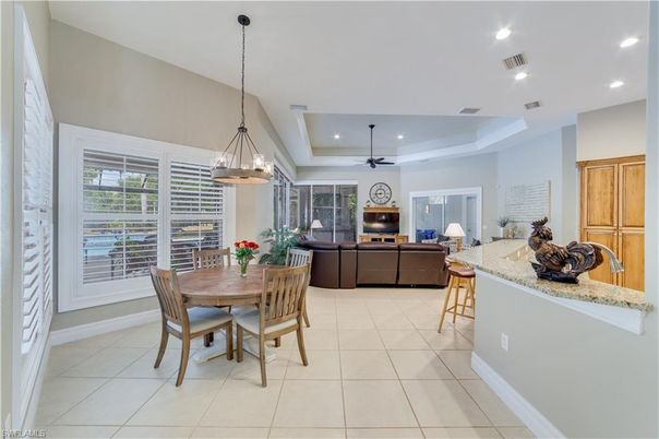 Dining room, Interior, Living room, Pendant Lights, Recessed Lighting