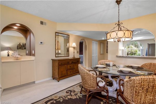 Chandelier, Dining room, Interior