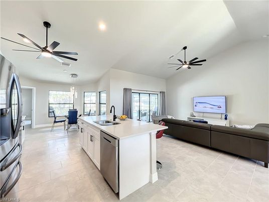 Dining room, Interior, Kitchen, Living room, Recessed Lighting