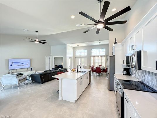 Dining room, Interior, Kitchen, Living room, Recessed Lighting