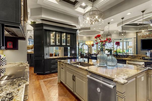 Chandelier, Interior, Kitchen, Pendant Lights, Recessed Lighting, Stainless Steel Appliances