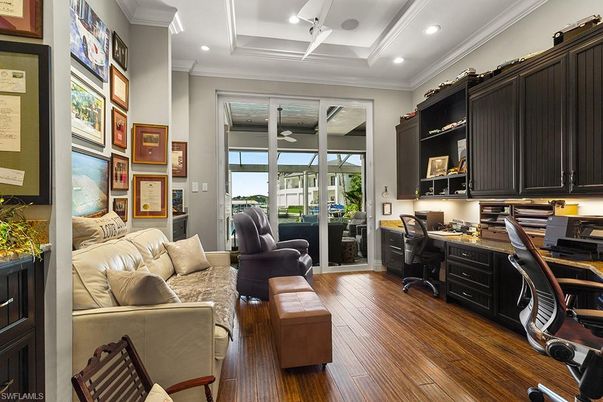 Home Office, Interior, Living room, Recessed Lighting, Wood Texture Flooring