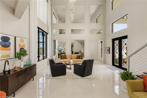 Interior, Living room, Pendant Lights