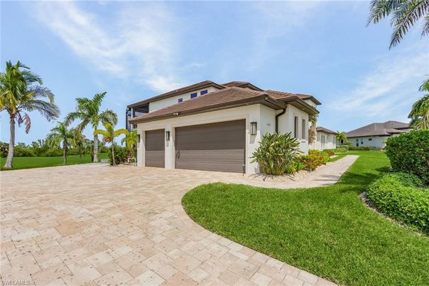 Attached, Backyard, Exterior, Facade, Mediterranean