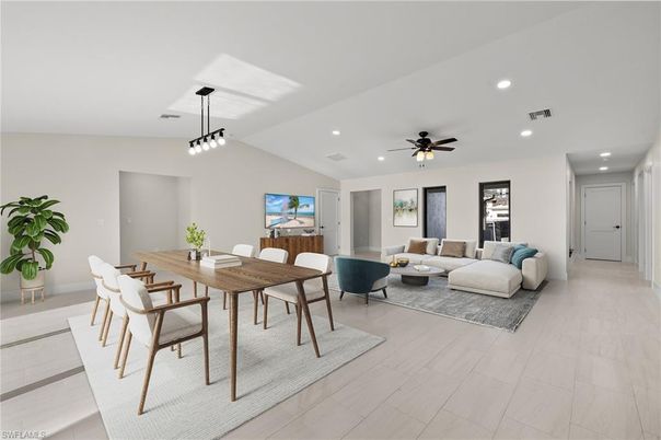 Dining room, Interior, Living room, Pendant Lights, Recessed Lighting